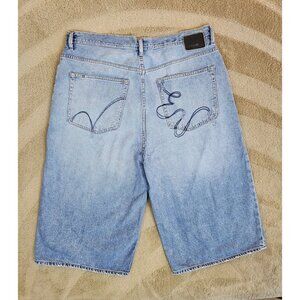 Ecko Unltd Light/Medium Wash Denim Baggy-Fit Shorts Y2K